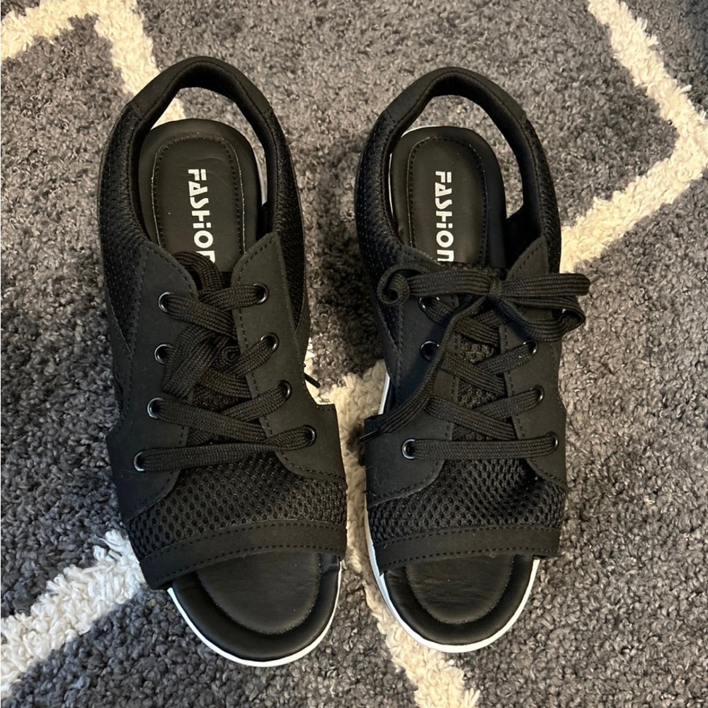 Brand New! Size 10.5